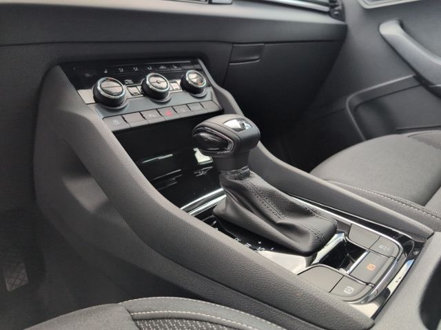 Karoq 1.5 TSI DSG SELECTION NAVI.+KAMERA+ACC+LED