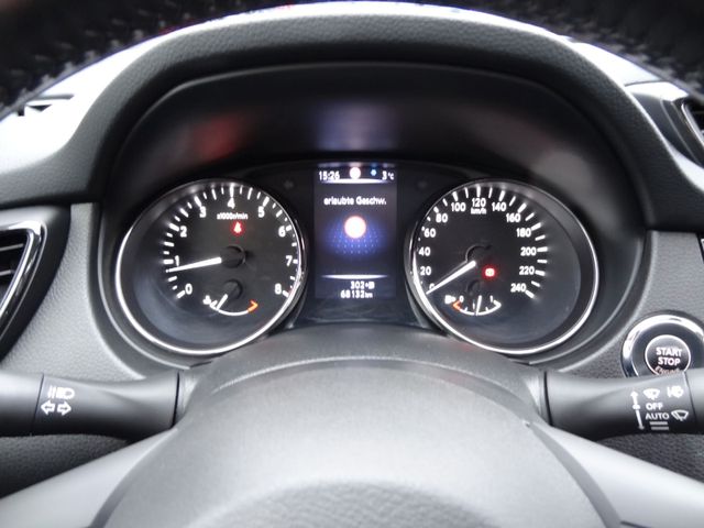 Fahrzeugabbildung Nissan X-Trail N-Connecta/68TKM/7-Sitz/Navi/Pano/360Kam