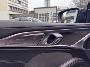 BMW 840 - 11