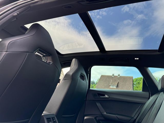 Leon ST VZ 2.0 TSI 333PS DSG 4WD AHK/ PANO/Sound