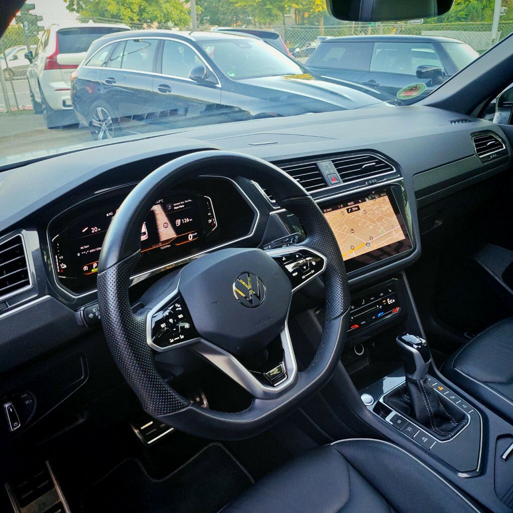 Volkswagen Tiguan R Line Panor.Voll.Mem.Dig.T.Matr.AHK.360° imagem 3