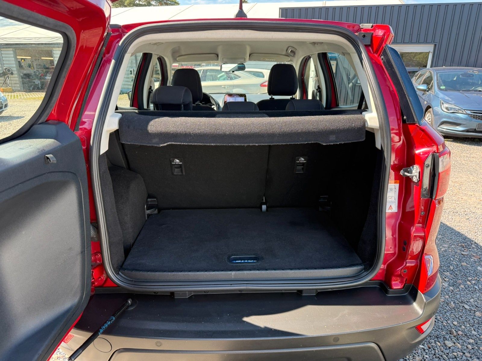 Fahrzeugabbildung Ford EcoSport Cool & Connect