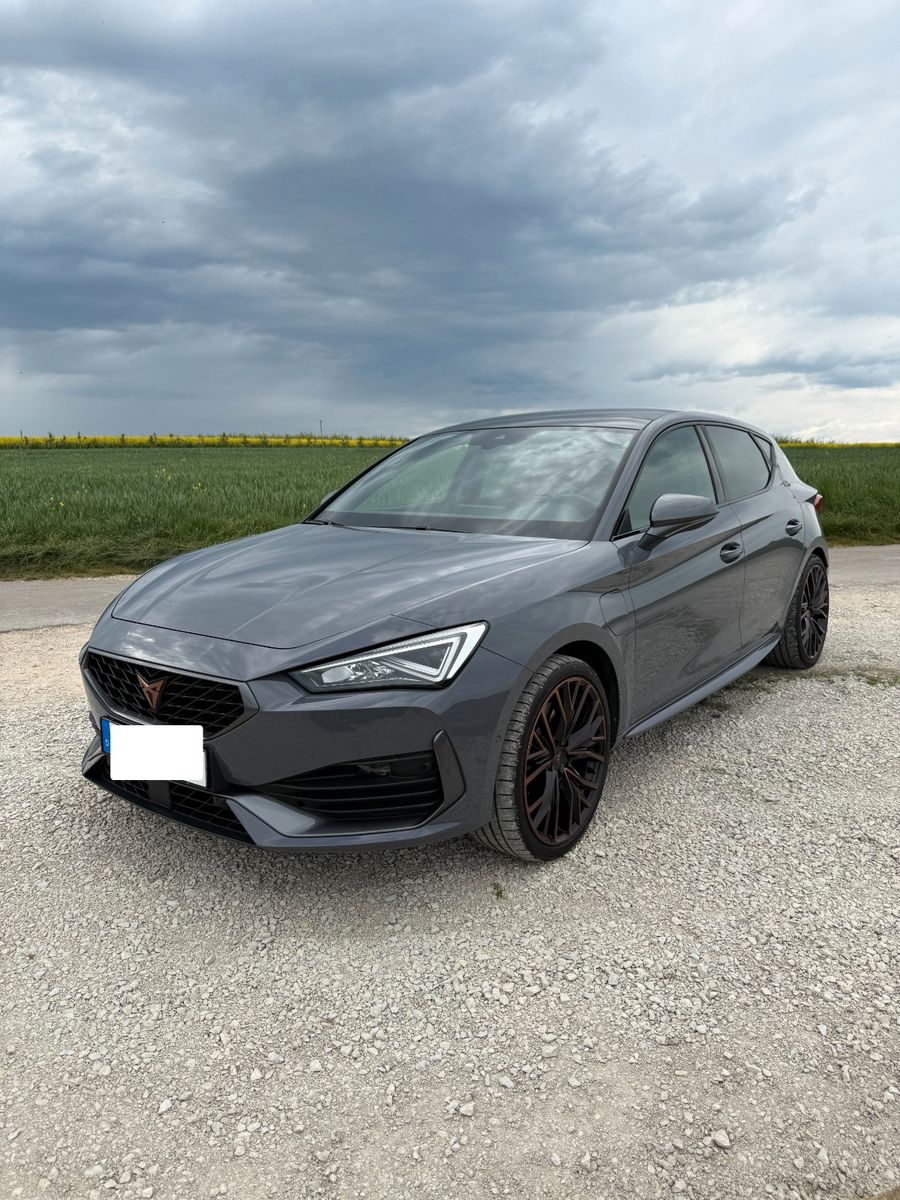 CUPRA Leon
