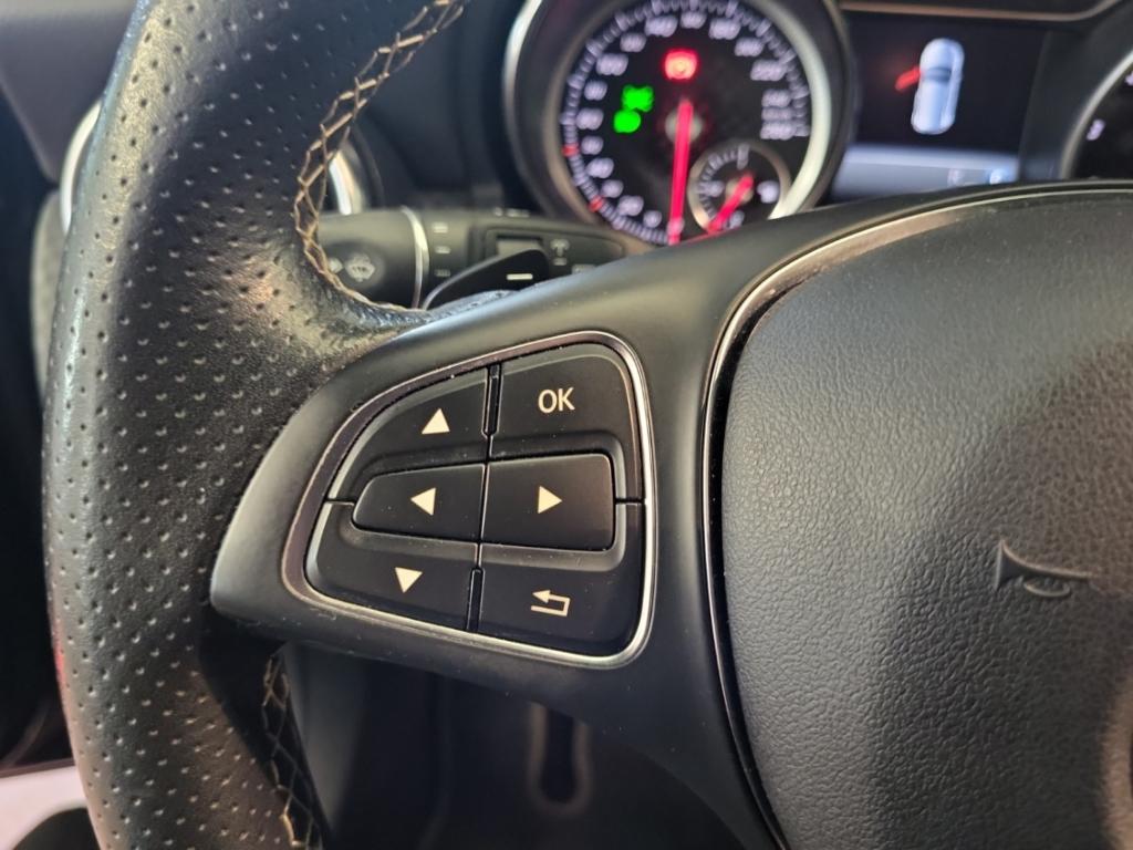 Mercedes-Benz A 250 BlueEfficiency Urban AUTOMATIK NAV LED SIT