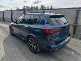 BMW X5 M50 M50d - AHK LED H&k Headup Leder - BMW X5 M50 von privat