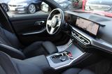 BMW 330i Tour. M Sportpaket PRO +HUD+DAB 19 Zoll+RFK - BMW 330: I