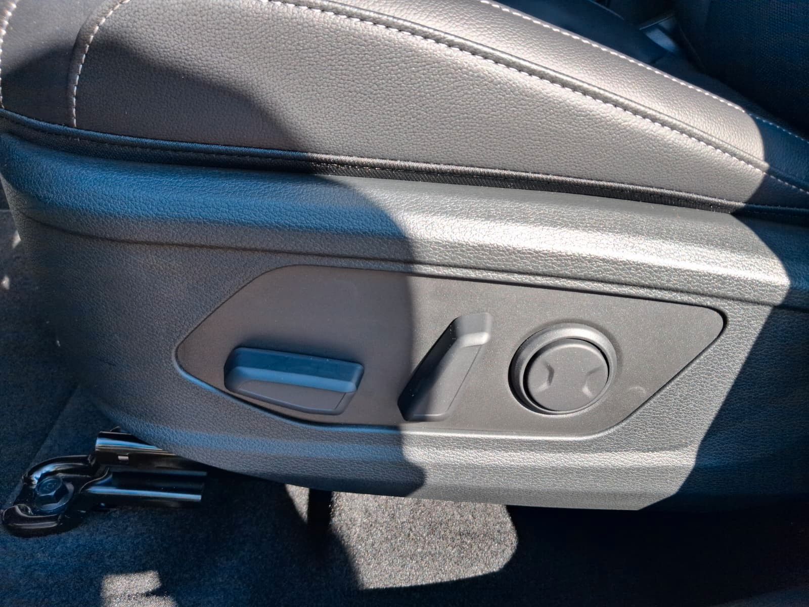 Fahrzeugabbildung Kia Sportage Black Edition ACC Kamera Leder uvm.