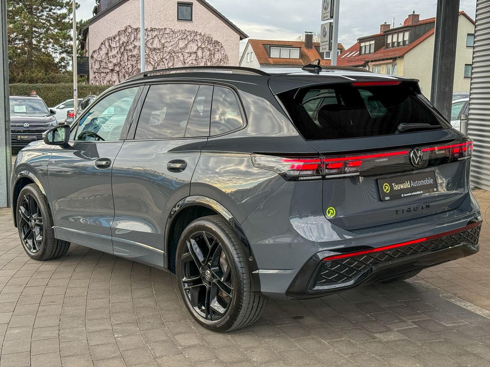 Volkswagen Tiguan - Bild 11