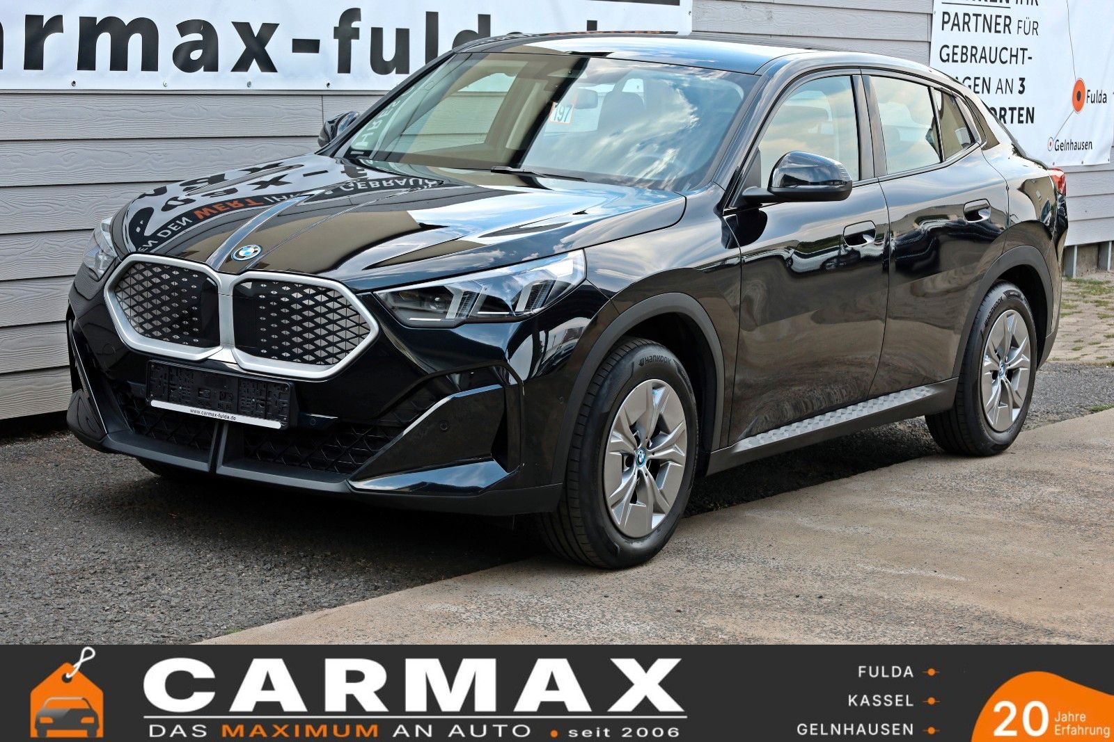 Fahrzeugabbildung BMW iX2 20 eDrive,Navi,LED,SH,Kamera,Ausparkassist