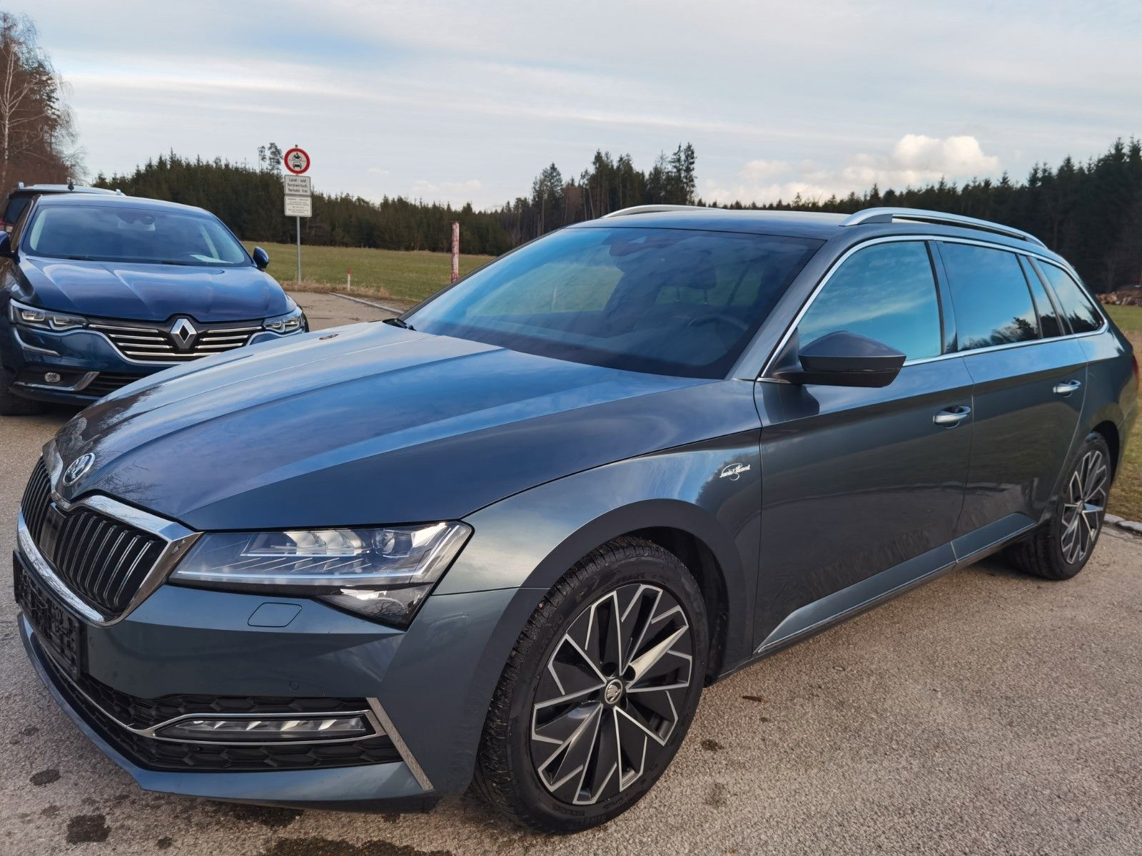 Skoda Superb Combi L&K imagem 2