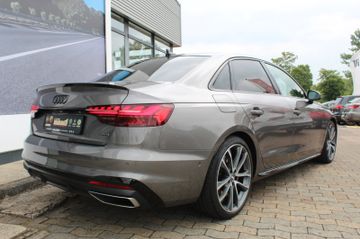 Fahrzeugabbildung Audi A4 Lim. 45 TFSI Quattro Edition One S Sportsitze