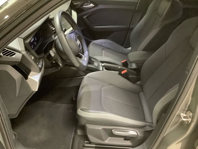 A1 Sportback 2.0 TFSI S line,Kamera,SONOS,Navi P