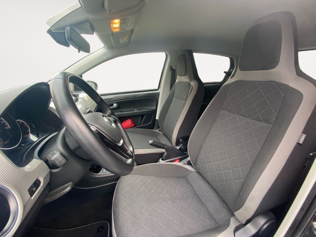 Fahrzeugabbildung Volkswagen e-up Style Plus Climatronic,SH, FS beheizb.