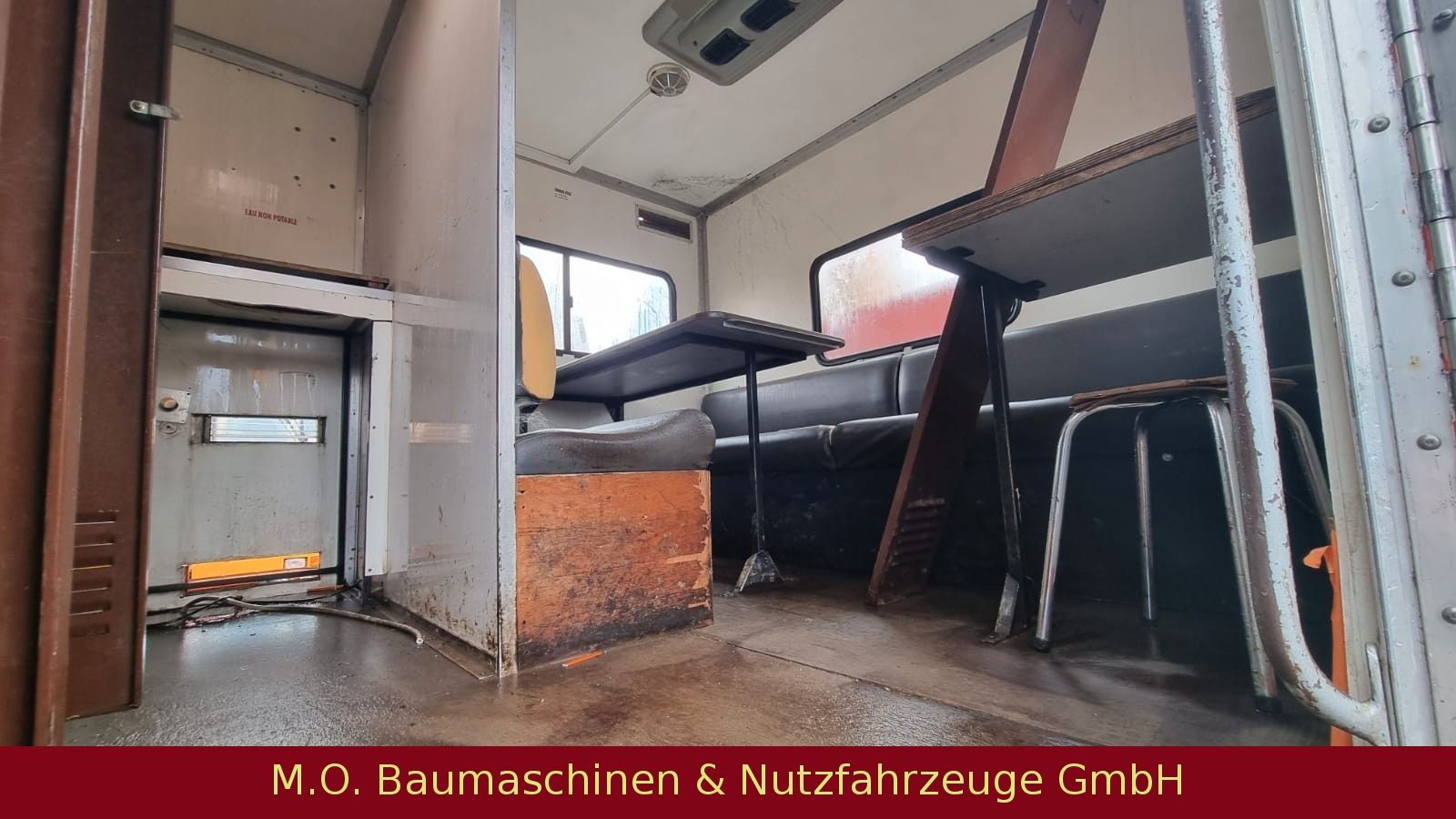 Fahrzeugabbildung Renault Premium 250 DCI / Mannschaftswagen /