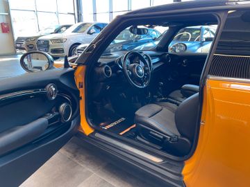 MINI Cooper SD *1.HAND*HEAD-UP*KAM*LED*PDC*TEMP*PANO*