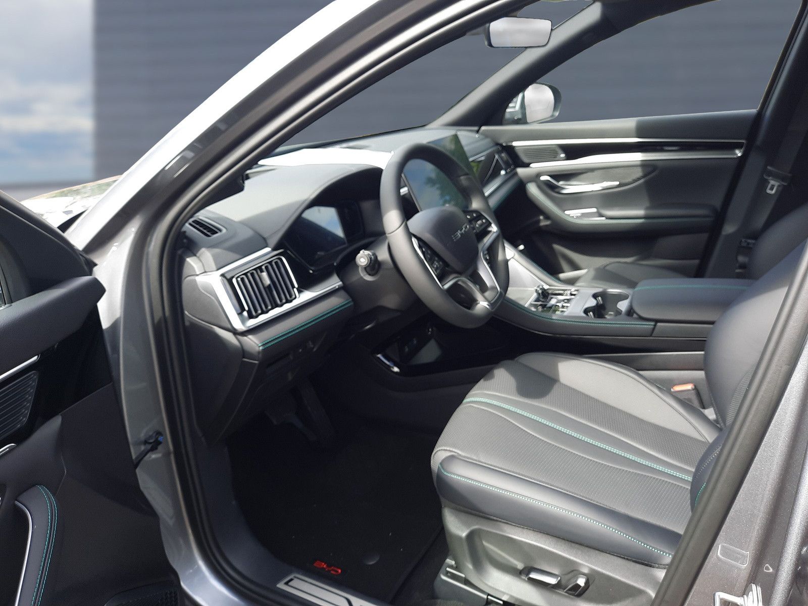 BYD SEAL