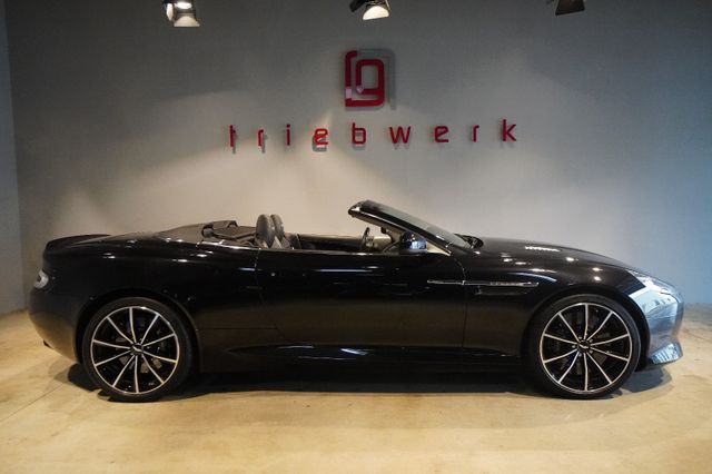 ASTON MARTIN DB9