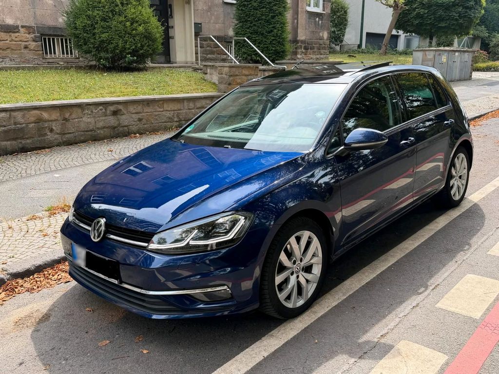 Image of Volkswagen Golf