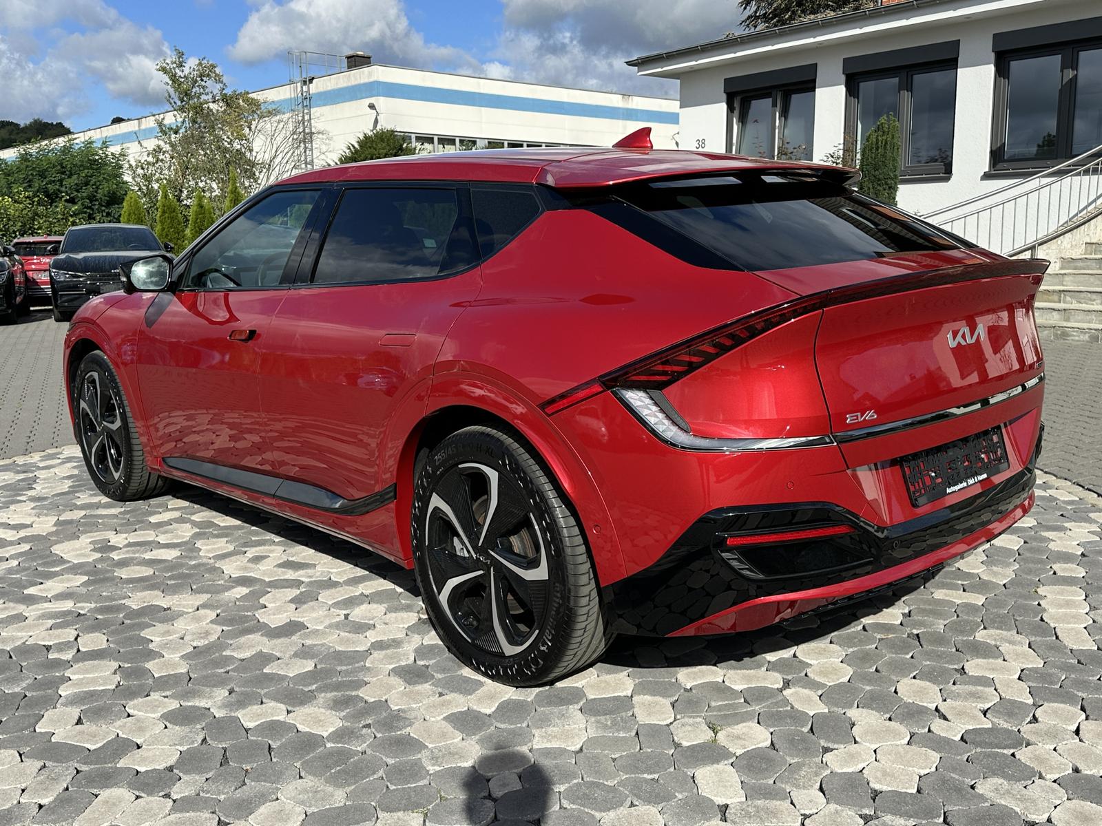 Kia EV6 GT-Line 77,4 kWh 228 ch • 17 300 km • Batterie 98,7 % • Head-up • Toit pano • Meridian