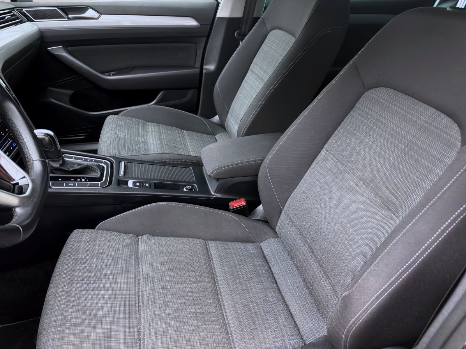 Volkswagen Passat Variant - Bild 10