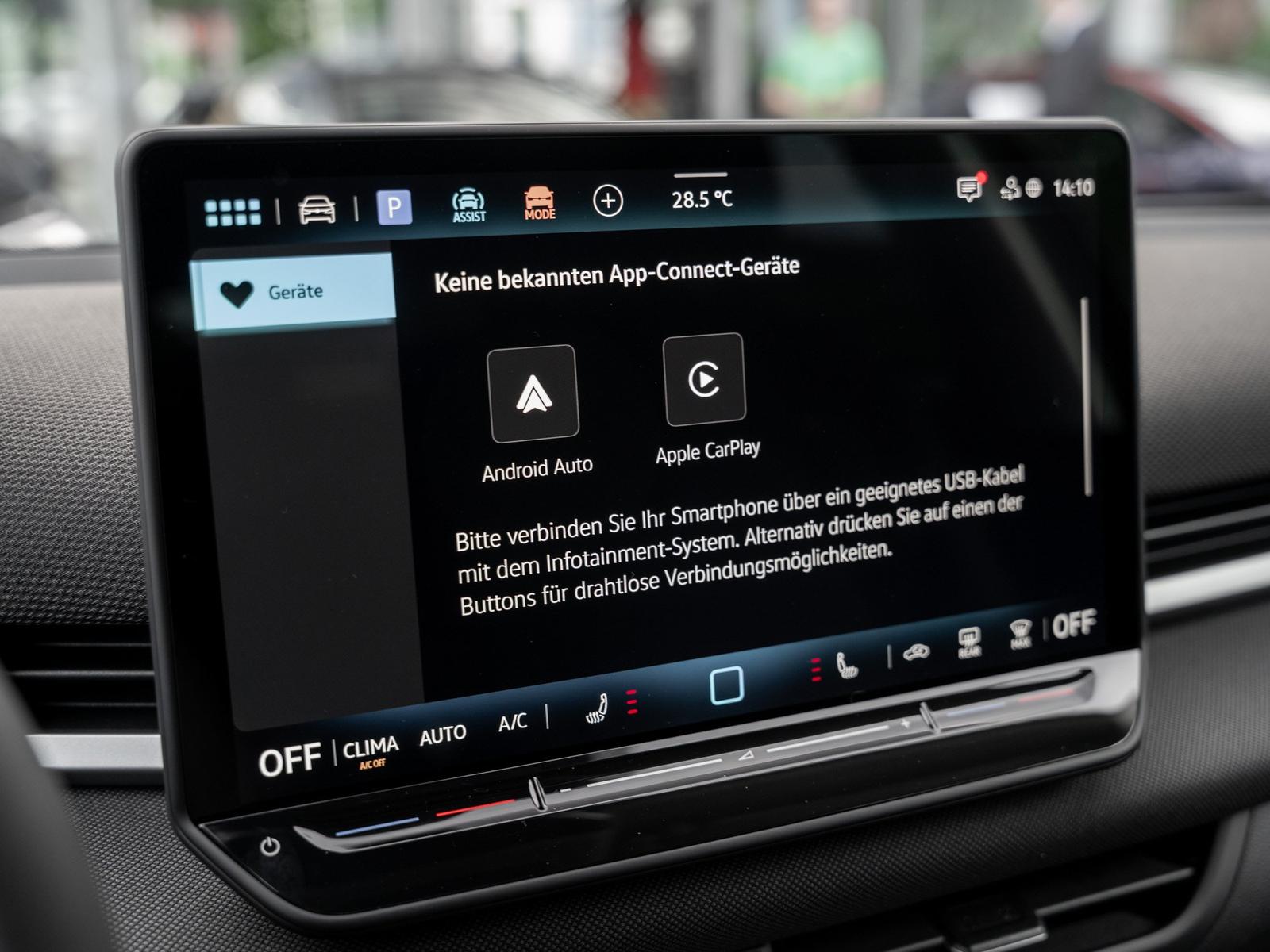 Volkswagen T-Roc Life 1.5 l eTSI OPF DSG AHK Kam. Navi ACC, миниатюра 18