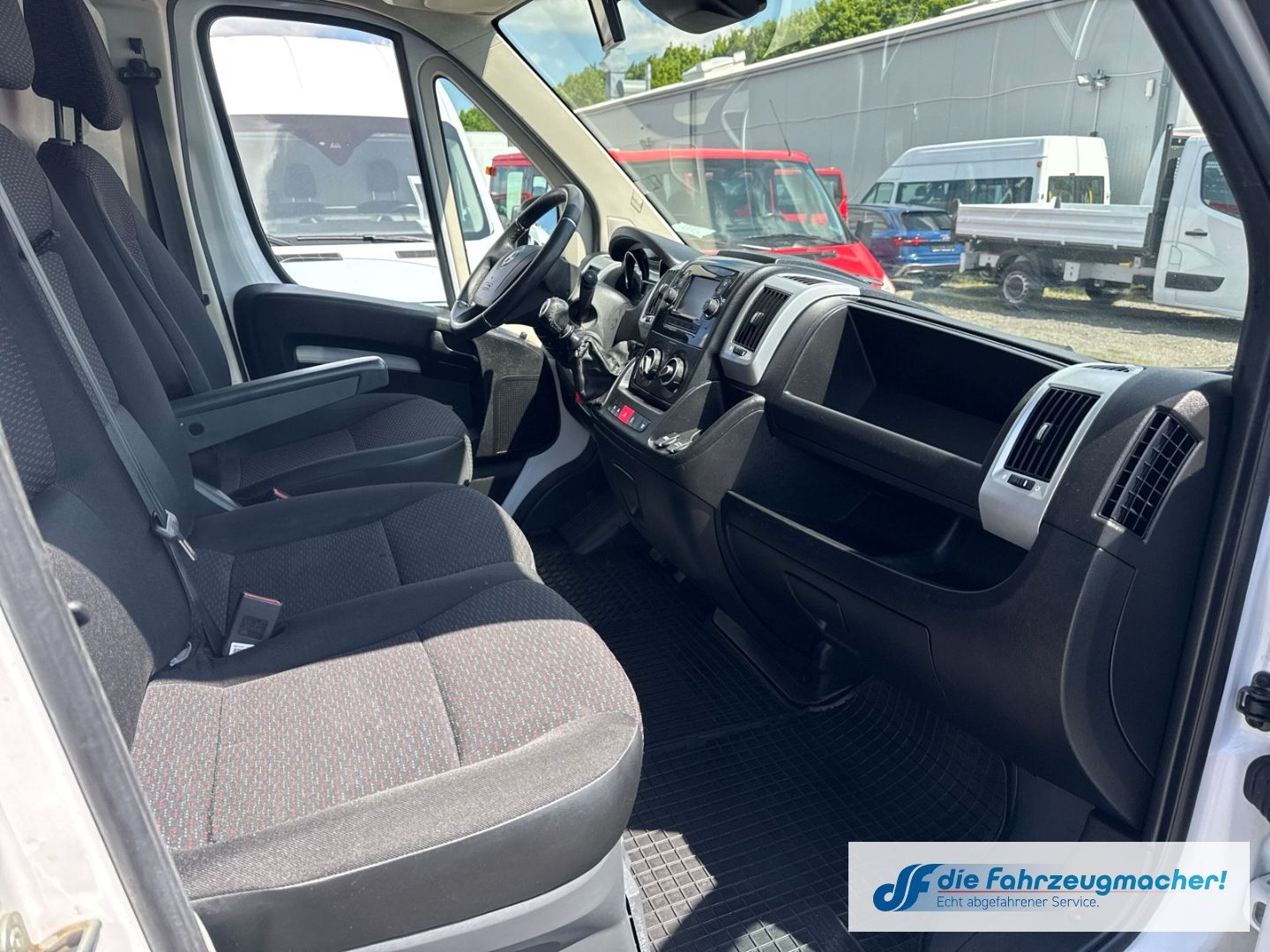 Fahrzeugabbildung Opel Movano C Kasten HKa L2H2 3,5t Edition 2.2 Diesel