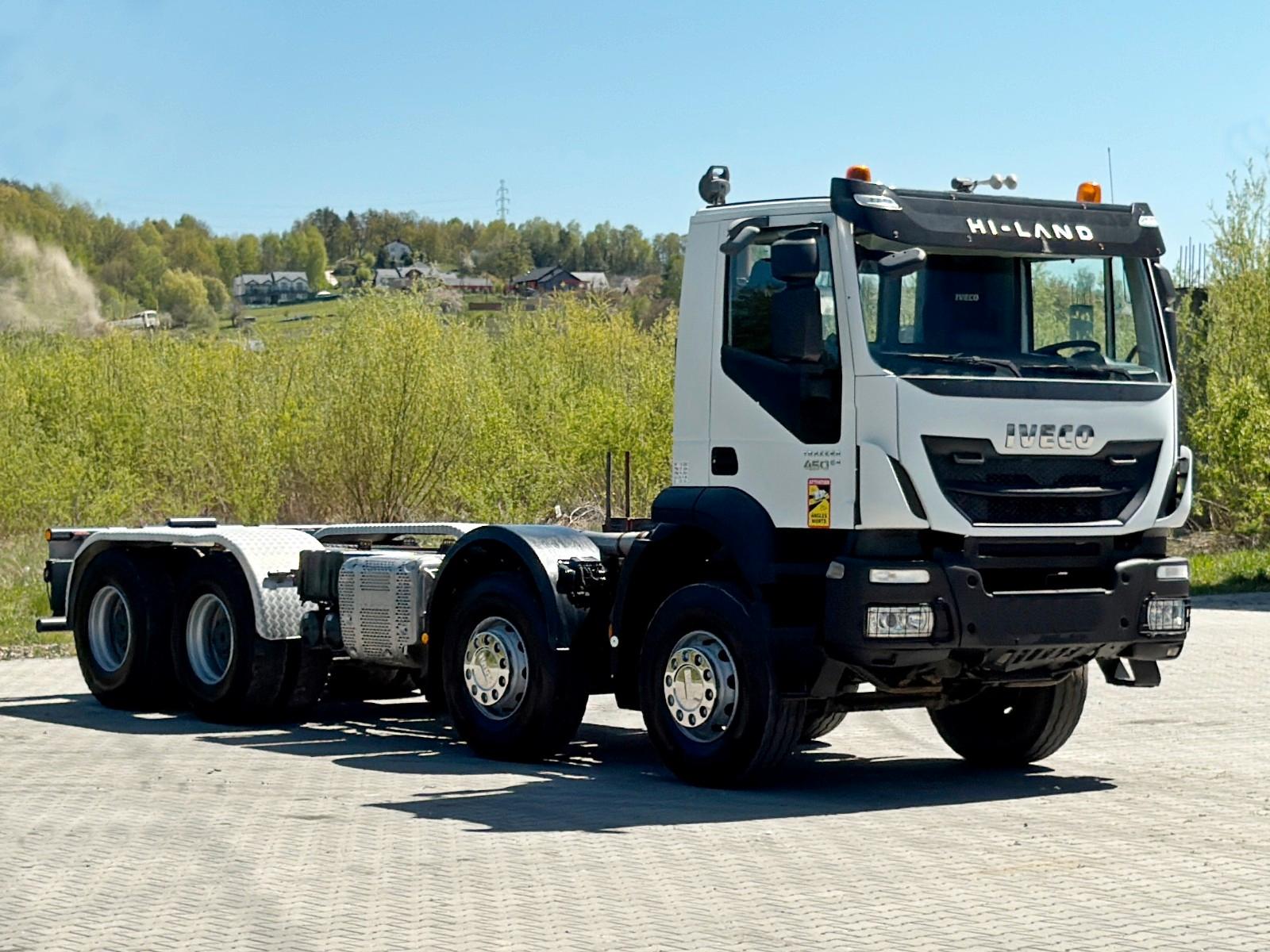 Iveco TRAKKER 450 * FAHRGESTELL * 8x4
