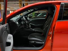 RENAULT Clio V Edition One|BOSE|Kamera|SHZ|LHZ|LED|Navi RENAULT Clio V Edition One|BOSE|Kamera|SHZ|LHZ|LED|Navi