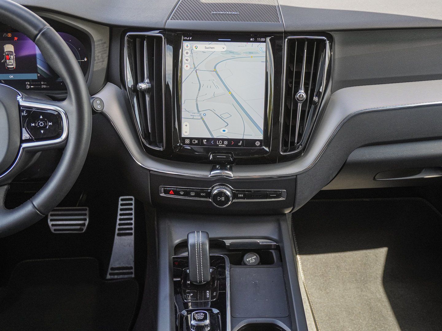 Volvo XC60 T6 AWD R-Design Plug-in Hybrid PANO HUD 360 foto 13