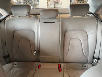 Audi A4 Lim. Ambiente *Xenon*Navi*Standheizung*