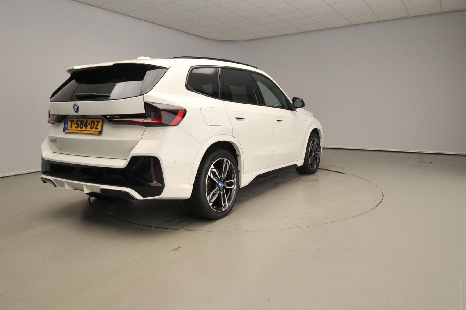 BMW iX1 xDrive30 M-Sportpakket | LED | Leder | navi imagem 2