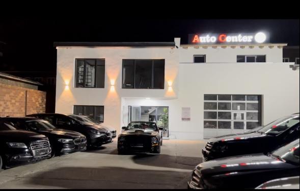 showroom-image-main