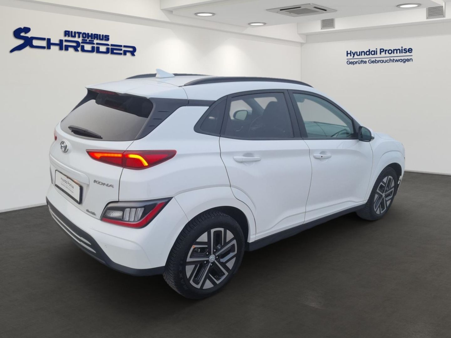 Fahrzeugabbildung Hyundai KONA Elektro 2WD MY23 (100kW) ADVANTAGE-Paket