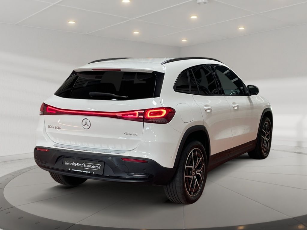 Mercedes-Benz EQA 300 4matic Progressive AMG MBUX Progressive foto 3