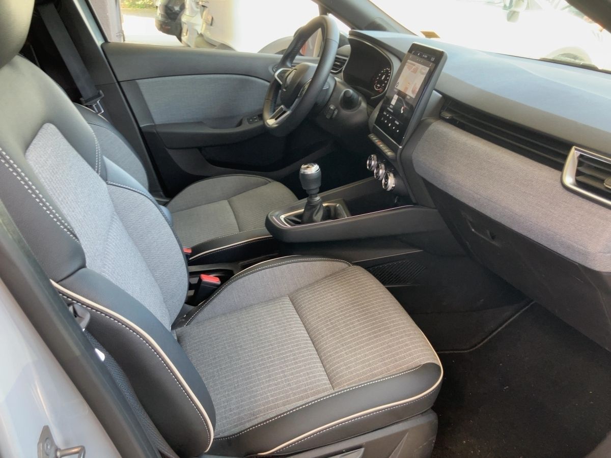 Renault Clio - Bild 9