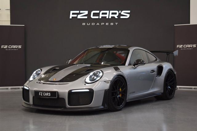 Porsche 911 GT2 RS Weissach Carbon Manthey - 1 owner