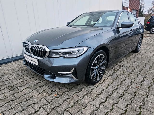 BMW 330e*LCProf*LUXURY LINE*ACC*AHK*KAMERA