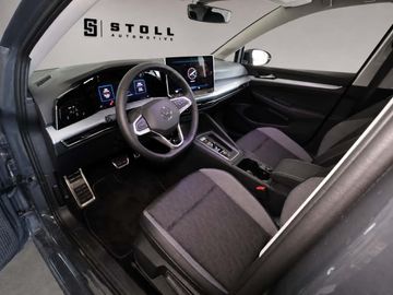 Volkswagen Golf - 6