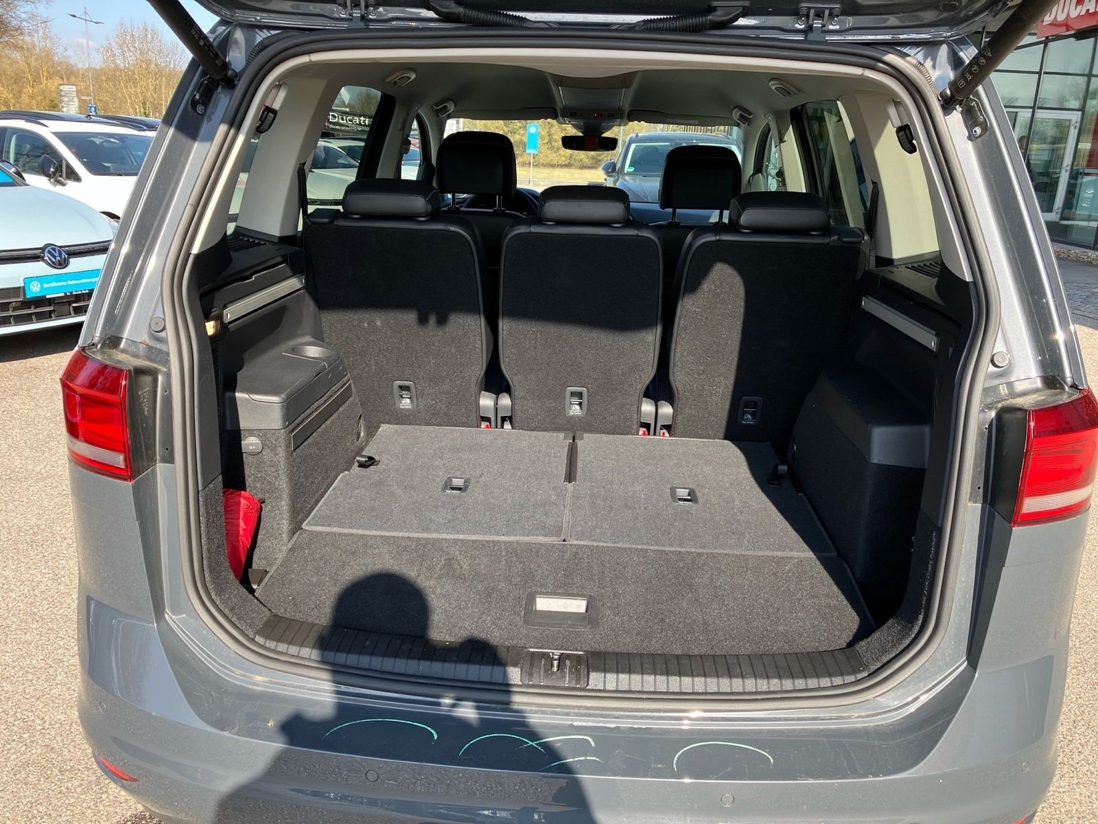 Volkswagen Touran - Bild 8