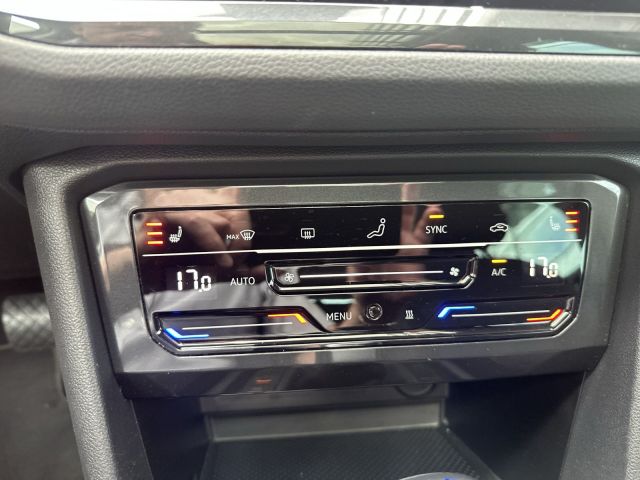 Tiguan Elegance 4Motion 2.0 TDI, AHK, Pano, Navi