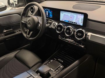 Mercedes GLB 180 - 11