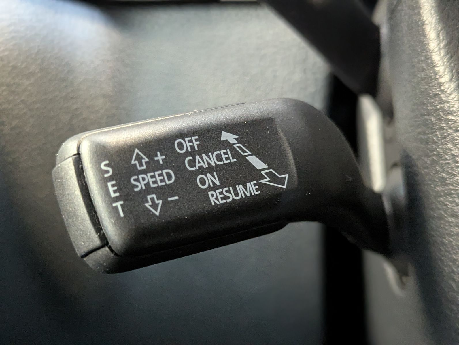 VW Tiguan Lounge Sport & Style 4M Kamera StHz. AHK - Image 22