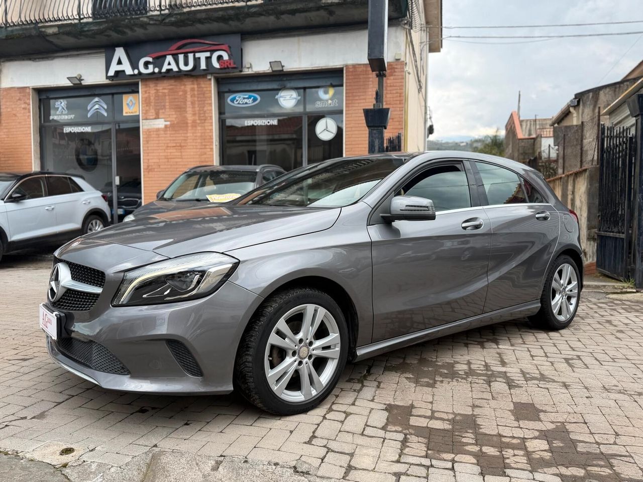MERCEDES-BENZ Mercedes-benz A 180 d Sport RESTYILING FULL LED