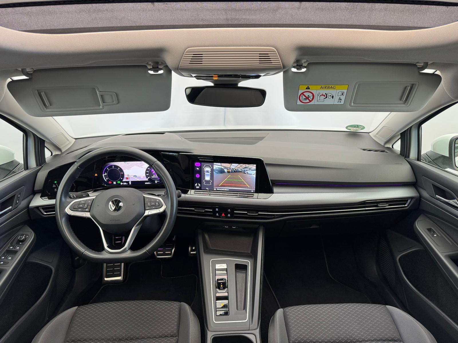 Volkswagen Golf 2.0TDI DSG+MATRIX+PANO+AHK+HUD+KAMERA+ACC