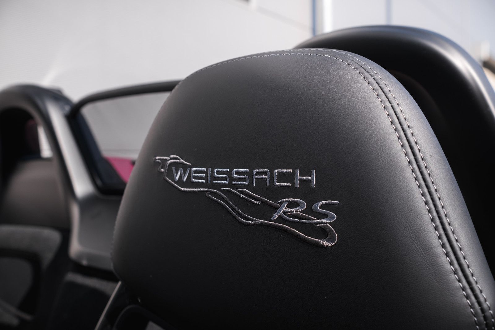 Fahrzeugabbildung Porsche 718 Spyder RS-Weissach-Lift-BOSE-Kam.-90Ltr.-LED