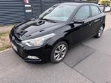 Hyundai i20 1.2 Classic 62kW Classic schwarz - Hyundai i20: Classic