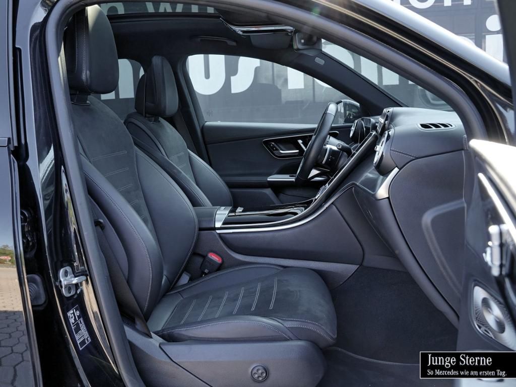 Mercedes-Benz GLC 300 d 4MATIC Coupé AMG PANO BURMESTER AHK 20 foto 4