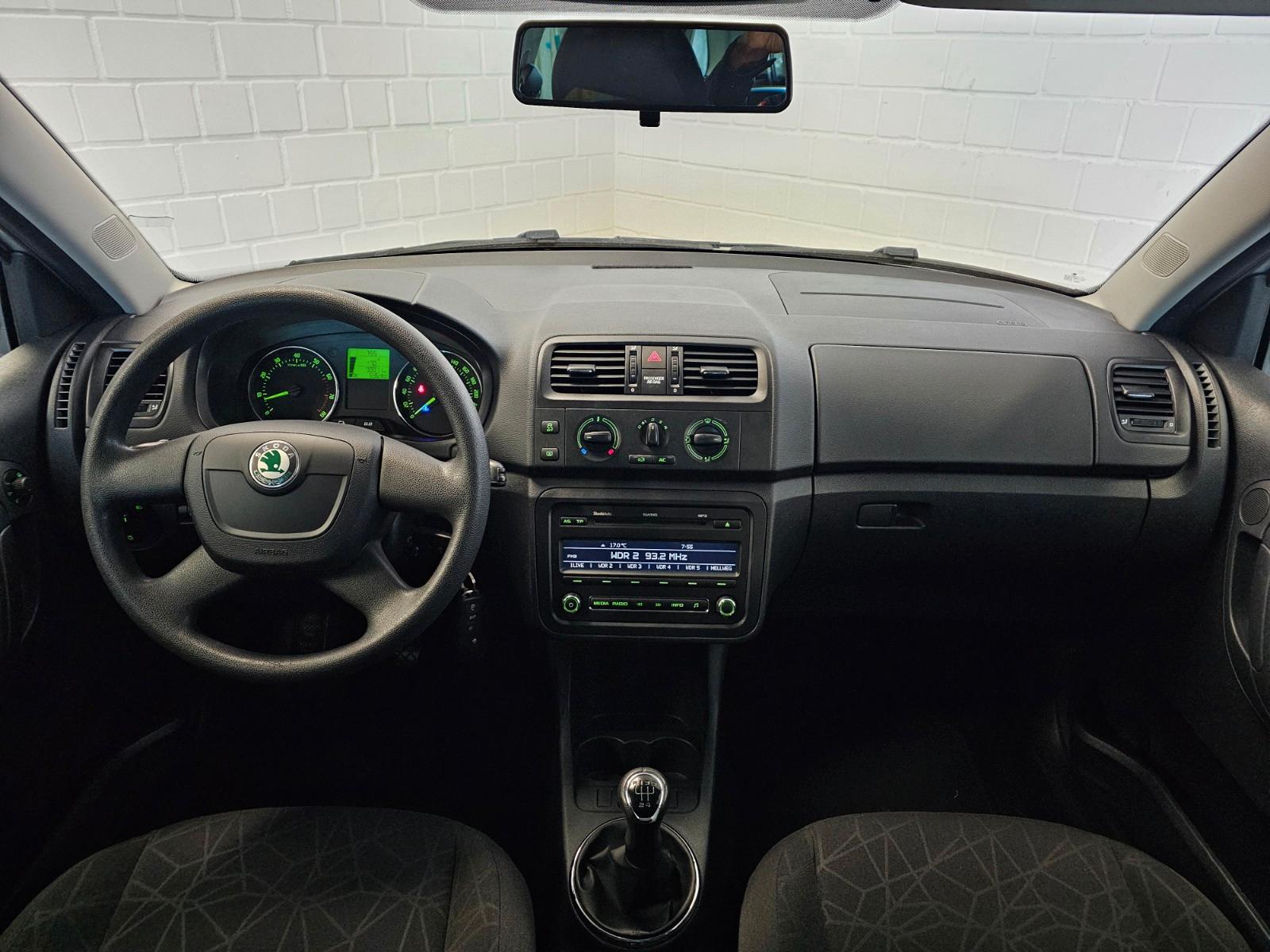 Skoda Fabia 1.2 TSI Combi Family + 8.Reifen/Klima/AHK