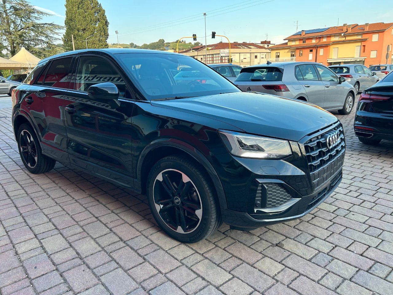 Audi Q2 30 1.0 tfsi Business Advanced 110cv imagem 2