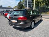 Volkswagen Passat Variant Business Edition BlueMotion - Volkswagen: Bluemotion
